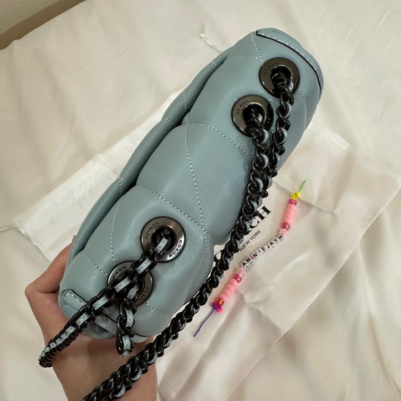 Coach Quilted Pillow Madison 18 Bag - Aqua (baby blue) with Quilting NWOT - Picture 8 of 12